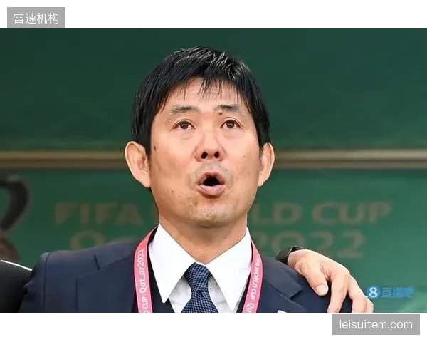 日本队以传控优势主导亚洲赛场，森保一的战术体系面临世界杯强度的终极考验。